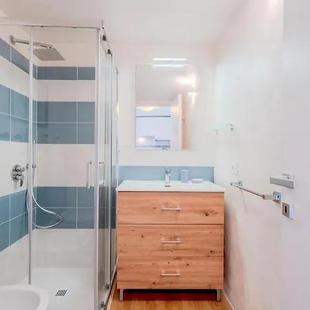 Apartment Centro, Elegante Loft Con Piscina *