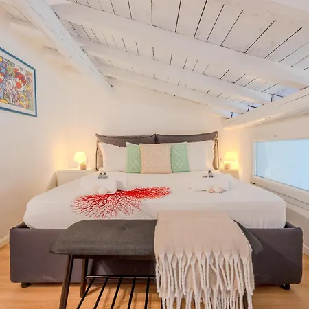 Appartamento Centro, Elegante Loft Con Piscina Porto Rotondo